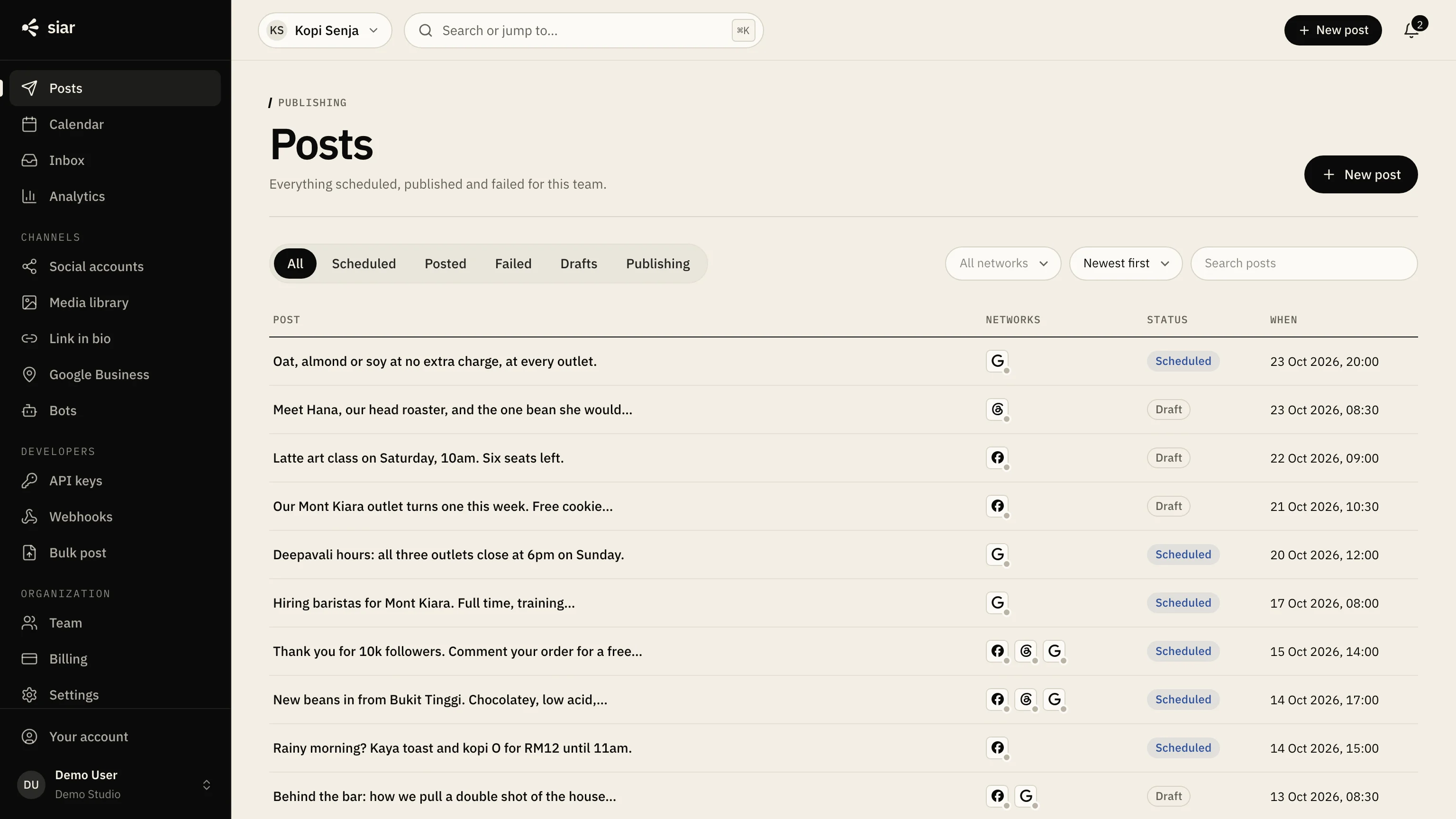 The Siar dashboard: a team's posts, scheduled, published and drafted across networks
